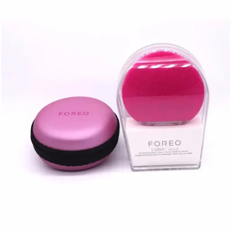 Foreo Luna mini2 
Silicone facial cleansing brush